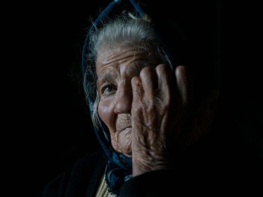Photographic Social Vision - ‘Demotanasia’, de Adra Pallón, gana la IV Beca Joana Biarnés