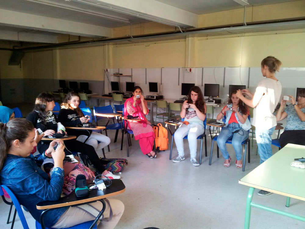 Photographic Social Vision - Fundacion-PSV-taller-dejame-ser-yo-04